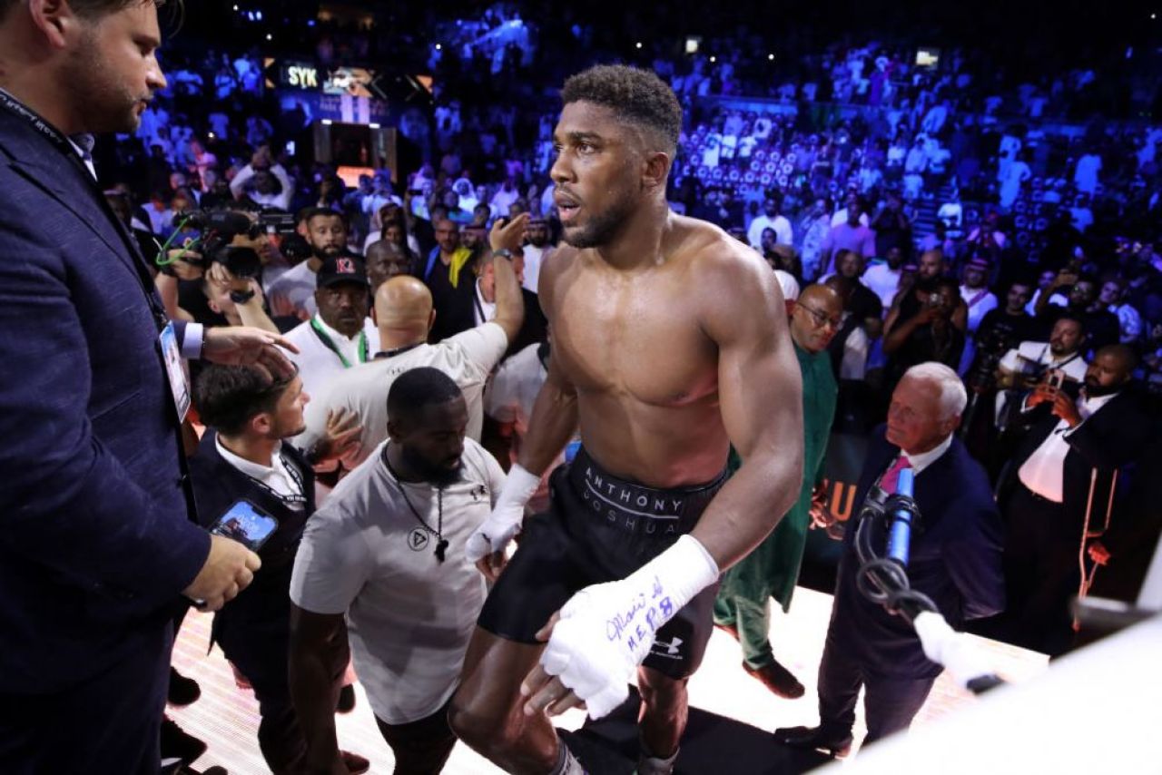 Ucraineanul Oleksandr Usyk l-a învins pe Anthony Joshua! Discurs halucinant al britanicului, care a izbucnit în lacrimi la conferință _18