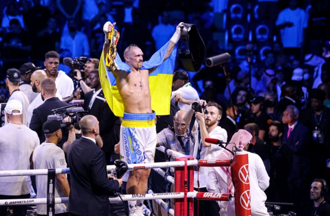 Mesajul lui Volodimir Zelenski pentru Oleksandr Usyk după victoria răsunătoare în fața lui Anthony Joshua_4