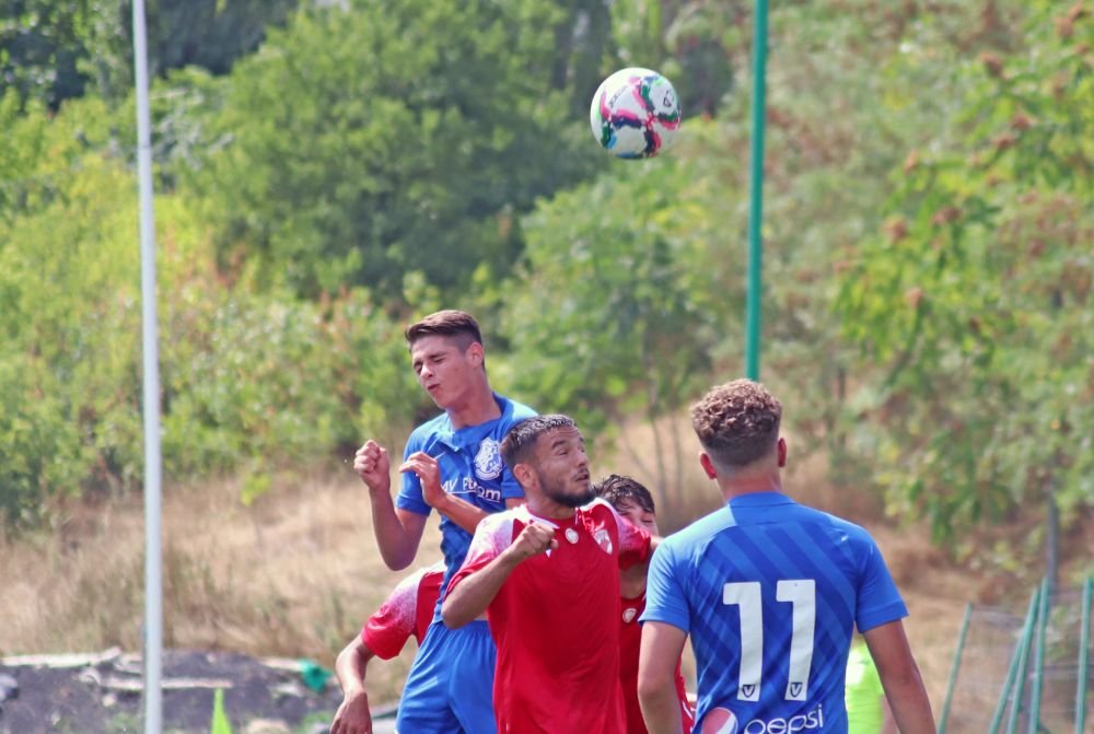 Farul a învins Dinamo, în prima etapă a Ligii de Tineret. La meci au asistat Burleanu și mai mulți oficiali FRF_26