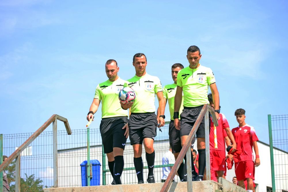 Farul a învins Dinamo, în prima etapă a Ligii de Tineret. La meci au asistat Burleanu și mai mulți oficiali FRF_44