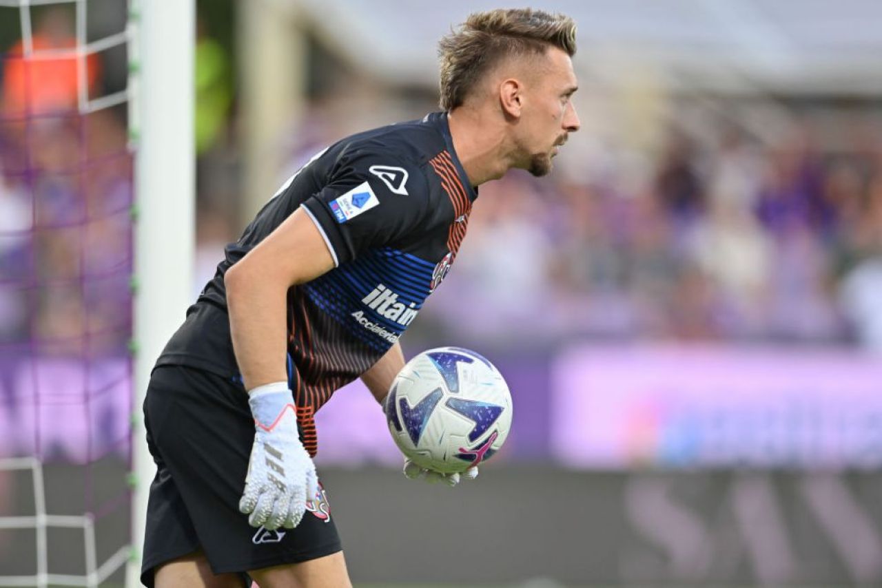 Ce i-a transmis antrenorul lui Cremonese lui Ionuț Radu, după gafa din meciul cu Fiorentina_5