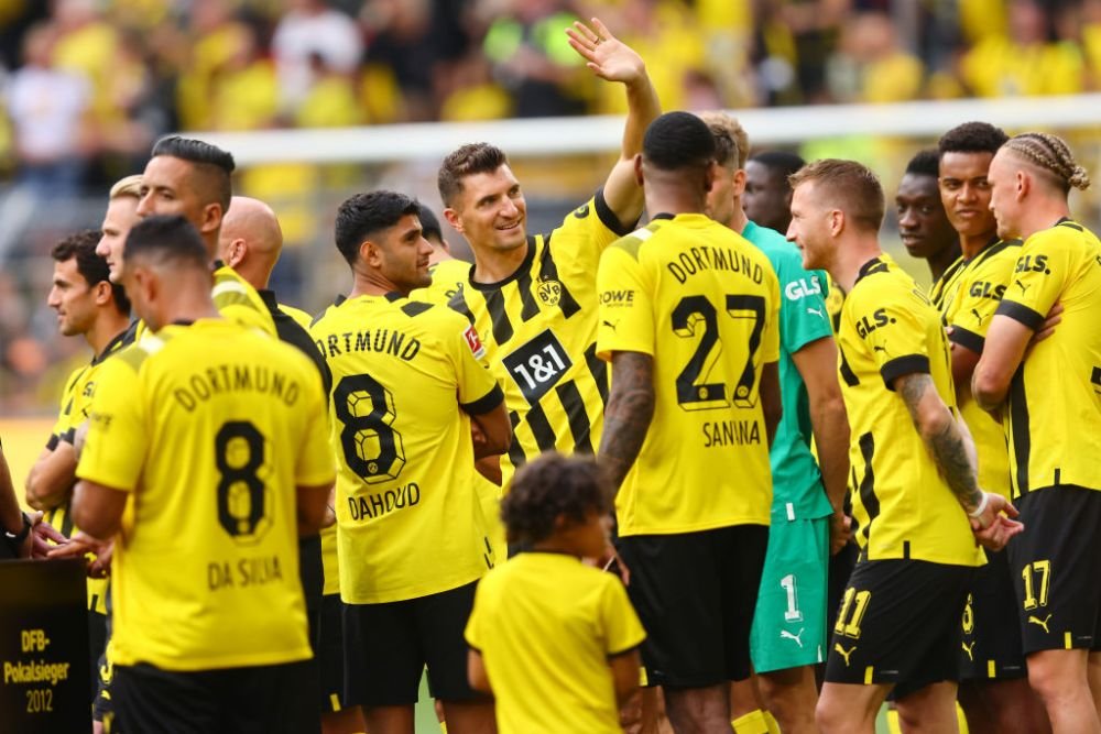 Barcelona, cu ochii pe un jucător de la Borussia Dortmund! Fotbalistul cu care au &icirc;nceput negocierile catalanii&nbsp;