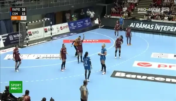 Supercupa României la handbal feminin: Rapid - CSM București 16-13 | Dublă ratare pentru Cristina Neagu