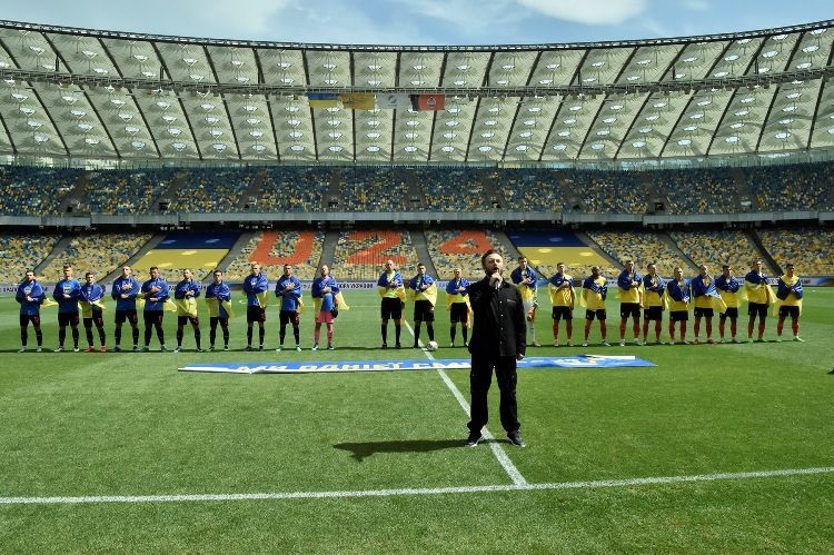 Campionatul de fotbal din Ucraina s-a reluat! Șahtior Donețk a jucat în primul meci, disputat în capitala Kiev_6