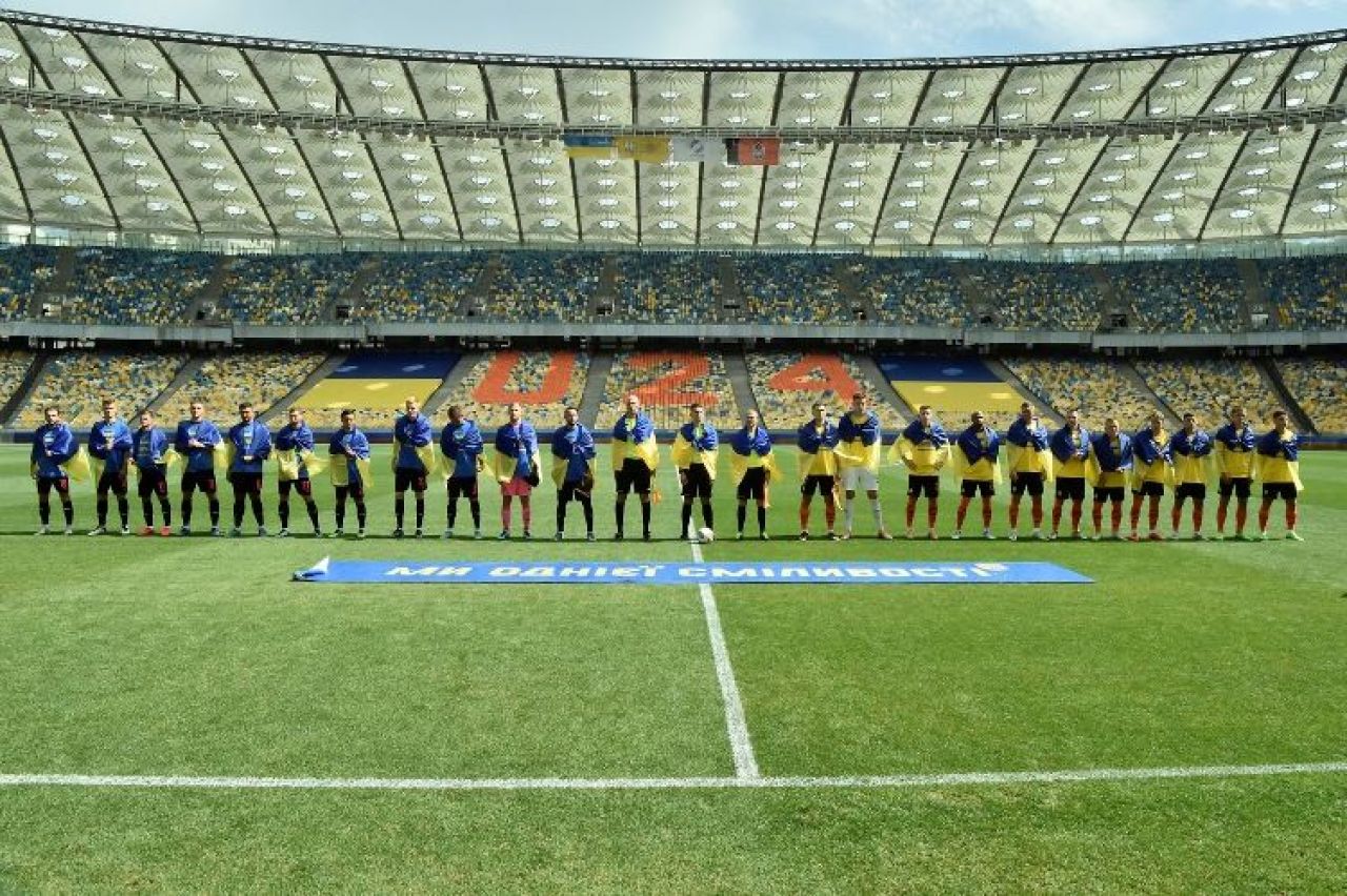 Campionatul de fotbal din Ucraina s-a reluat! Șahtior Donețk a jucat în primul meci, disputat în capitala Kiev_15