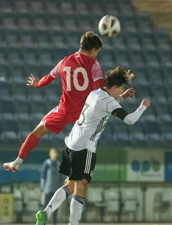Nemții tot nemți! Bayern Munchen a oficializat deja primul transfer pentru sezonul 2023-2024, un ”wonderkid” de 17 ani_5