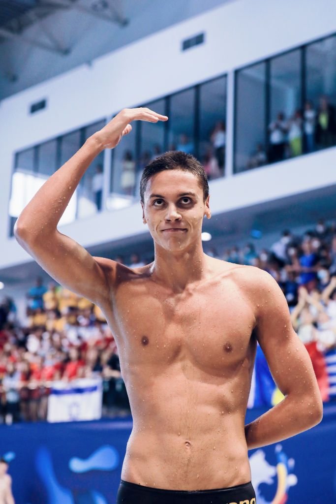 David Popovici, mărturisiri din culise: „Eu sunt praf la asta” Ce sport îi displace înotătorului român_2