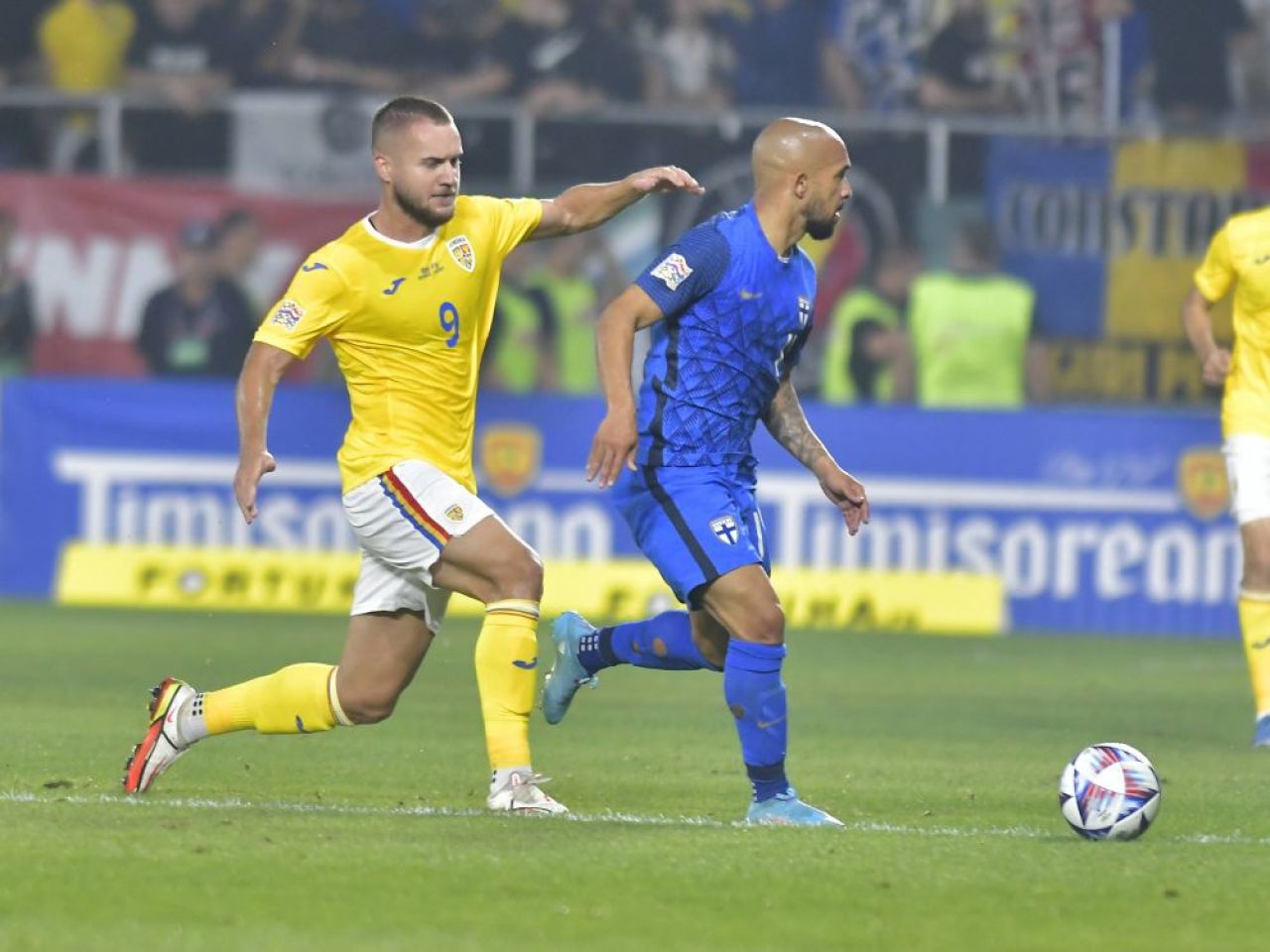 George Pușcaș a fost prezentat oficial la Genoa! Italienii l-au