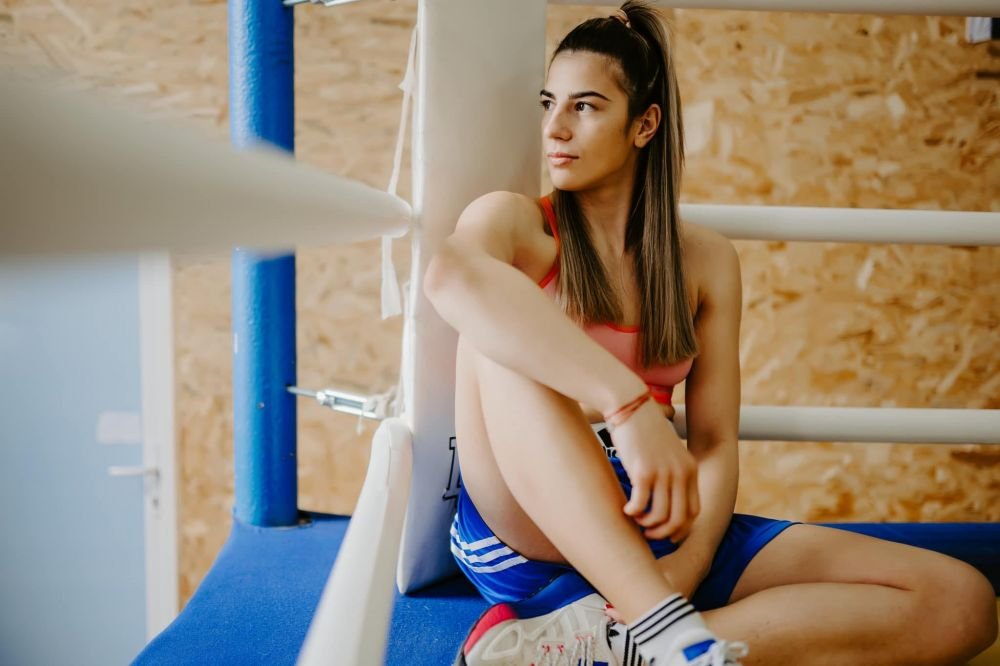 Cea mai frumoasă pugilistă din România s-a retras din activitate la doar 25 de ani! Cu ce se ocupă acum_16