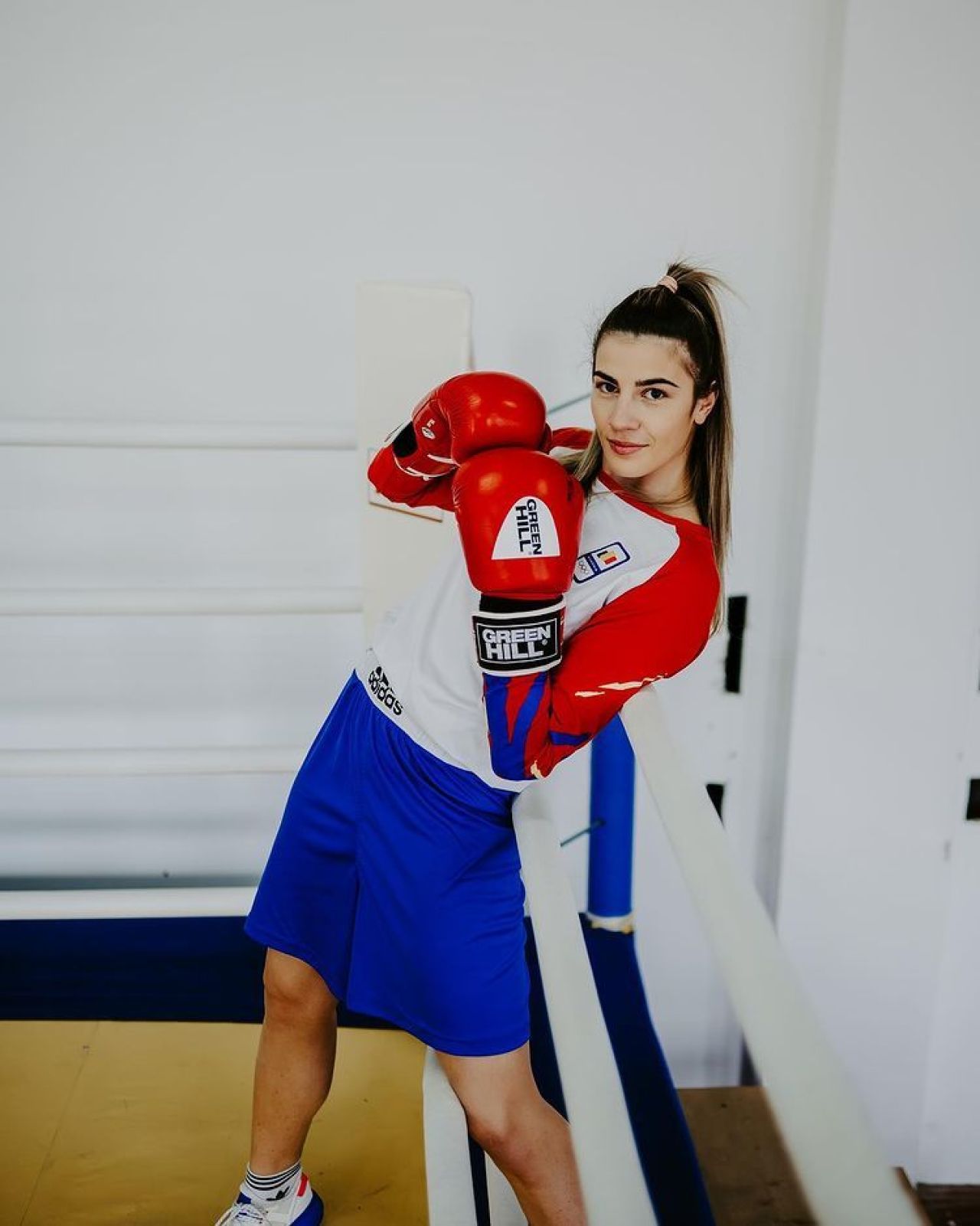 Cea mai frumoasă pugilistă din România s-a retras din activitate la doar 25 de ani! Cu ce se ocupă acum_29
