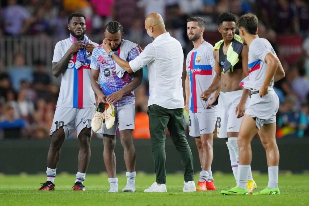 FC Barcelona și Manchester City, egale într-un amical caritabil de lux! Șase goluri marcate pe Camp Nou! Haaland s-a făcut de râs _39