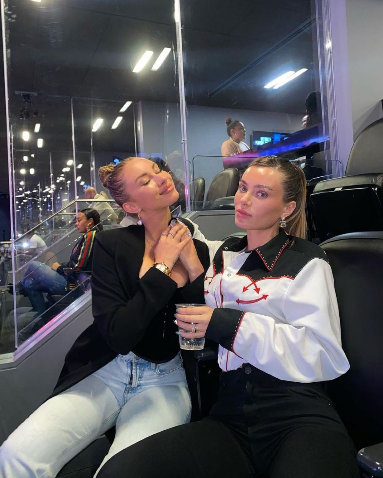 Lana Rhoades a fost dată de gol de Logan Paul! Tatăl copilului actriței ar fi un celebru jucător din NBA _19