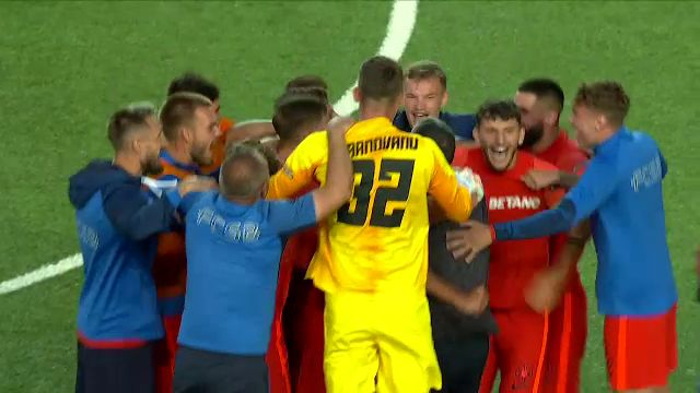 Explozie de bucurie în Norvegia după calificarea lui FCSB! Imagini spectaculoase cu jucătorii și fanii români_3