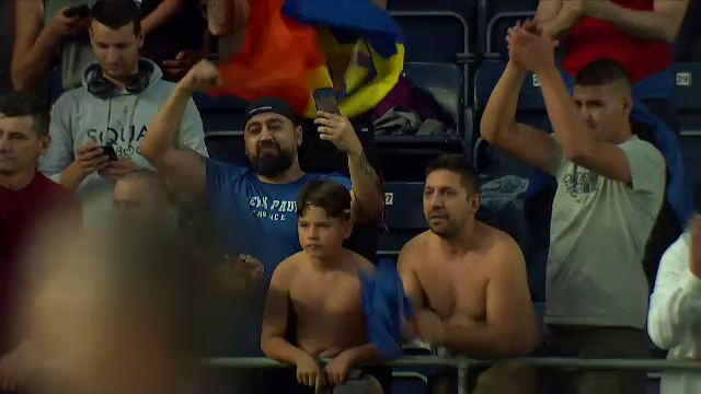 Explozie de bucurie în Norvegia după calificarea lui FCSB! Imagini spectaculoase cu jucătorii și fanii români_7