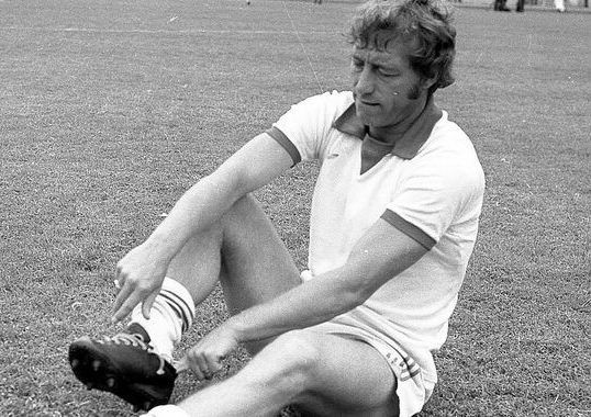 75 de ani de la nașterea unui fenomen! Omagiu superb al lui FC Argeș: &rdquo;O stea a cobor&acirc;t din cer și s-a transformat &icirc;n copilul Nicolae Dobrin&rdquo;