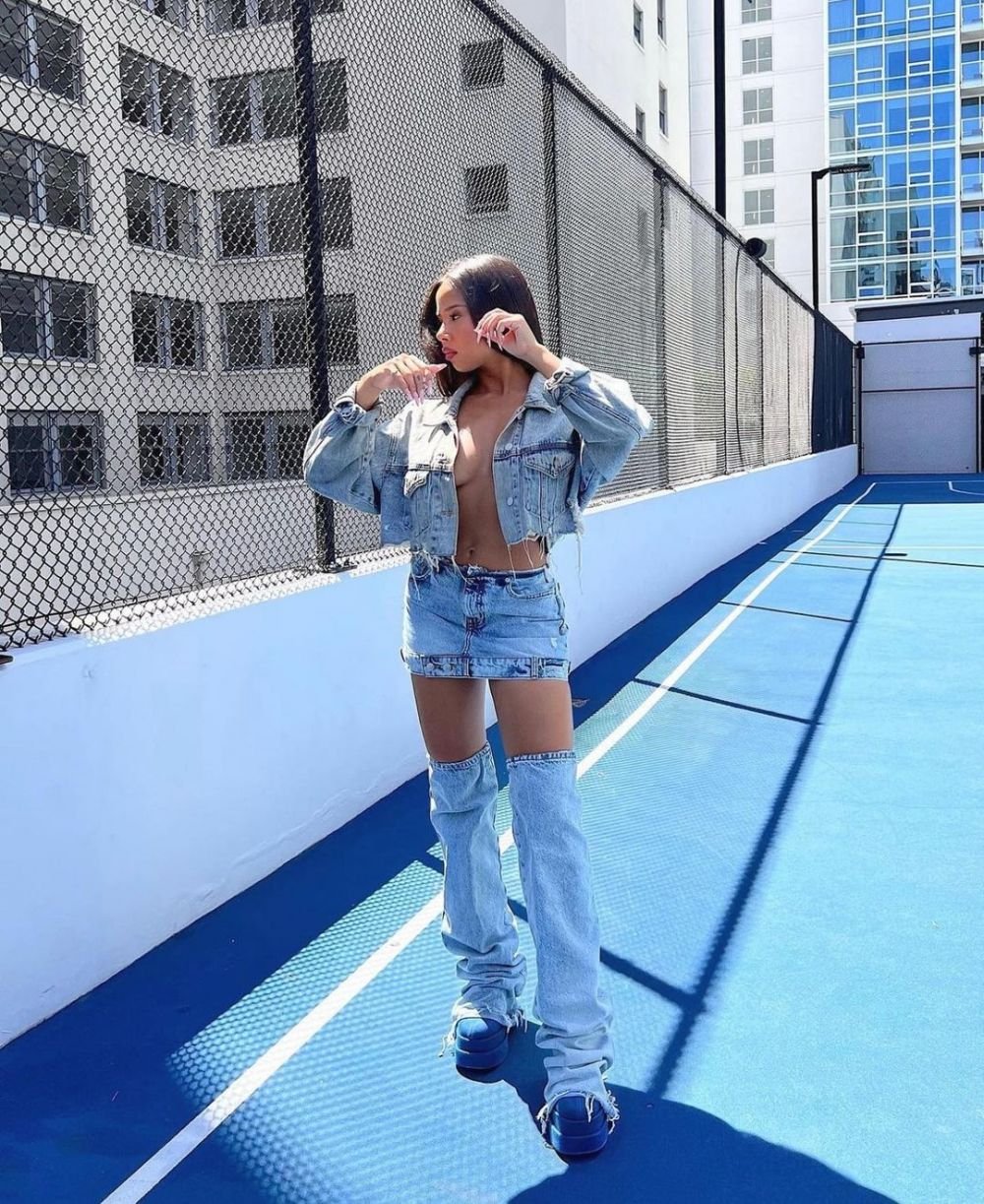 Fashion | Aceste accesorii vestimentare au împărțit internetul în două: 