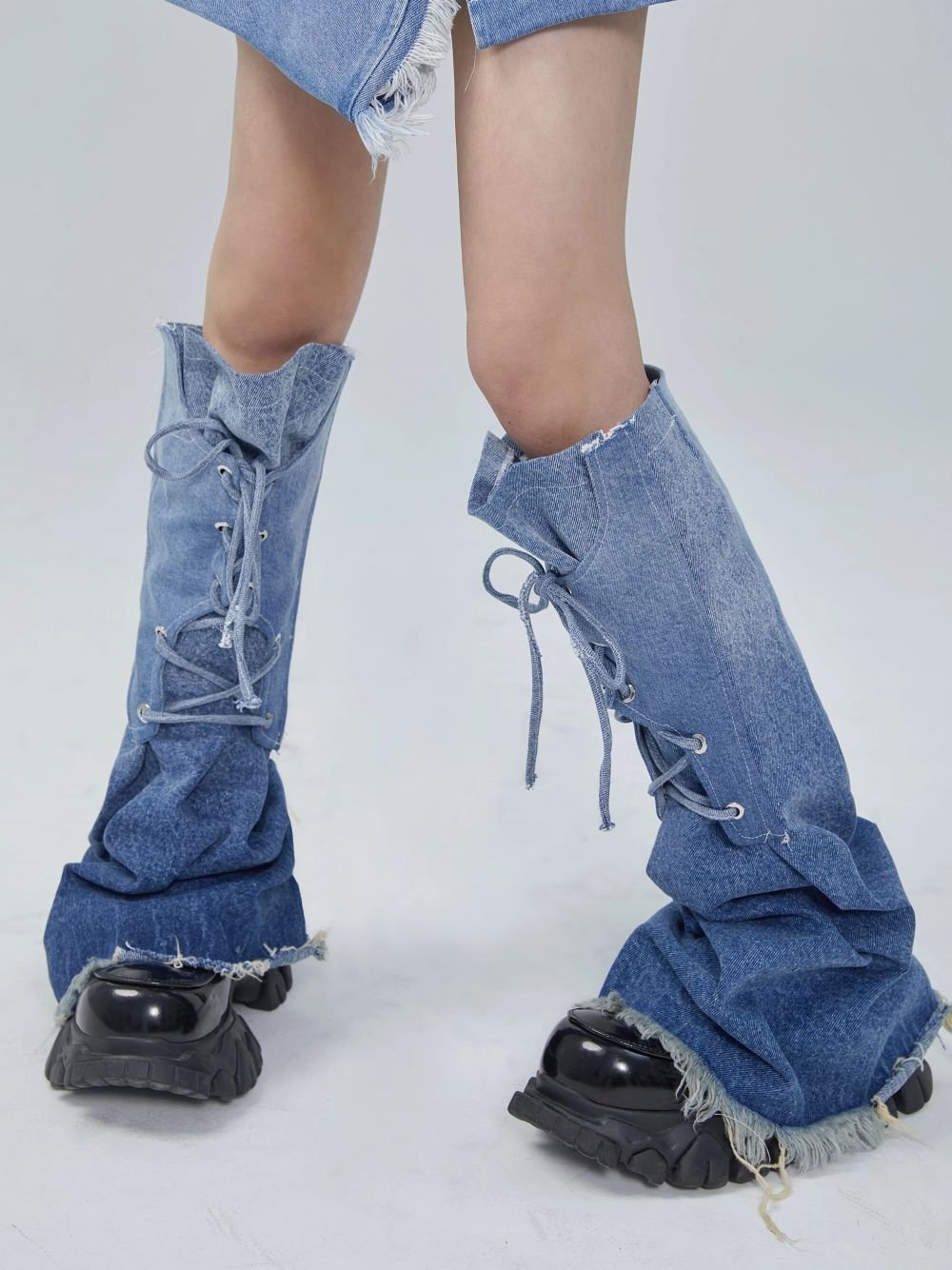 Fashion | Aceste accesorii vestimentare au împărțit internetul în două: 