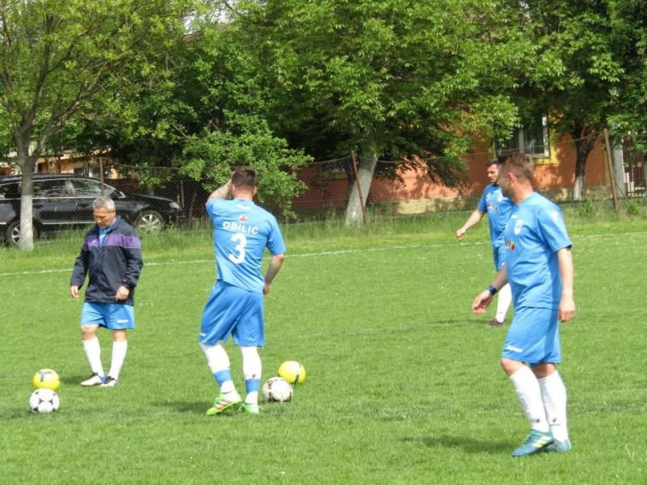 Tricolorul cu un meci și un gol la națională a marcat la 58 de ani cu o super-execuție în prima etapă a campionatului!_15