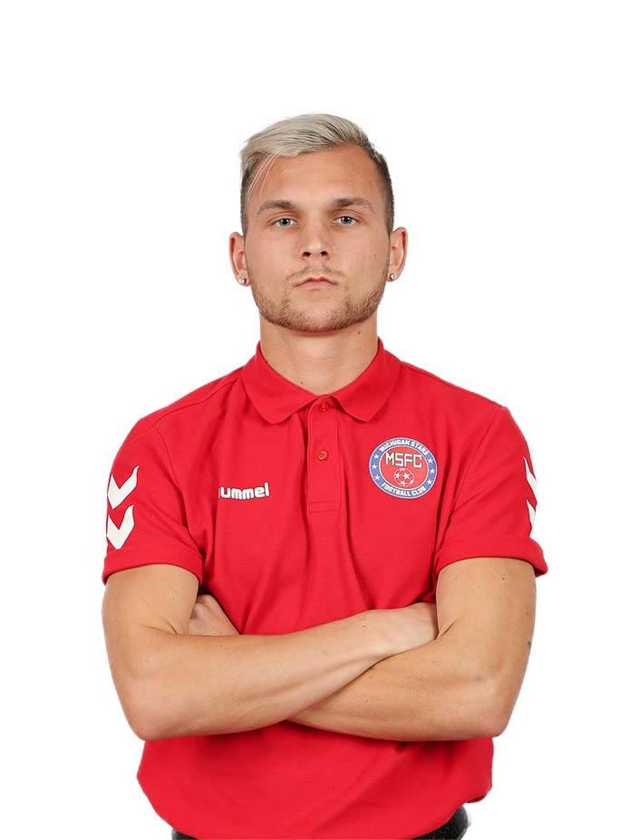 Turnul Babel: echipa de fotbal din România cu patron japonez a transferat din Costa Rica un american de origine germană _6