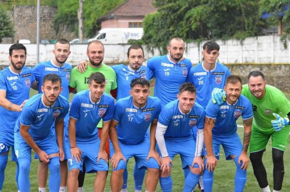 Turnul Babel: echipa de fotbal din România cu patron japonez a transferat din Costa Rica un american de origine germană _7