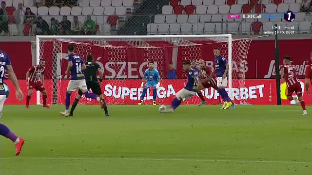 Ce execuție! Alex Ioniță o duce pe Rapid în avantaj la Sfântu Gheorghe după un gol superb_19
