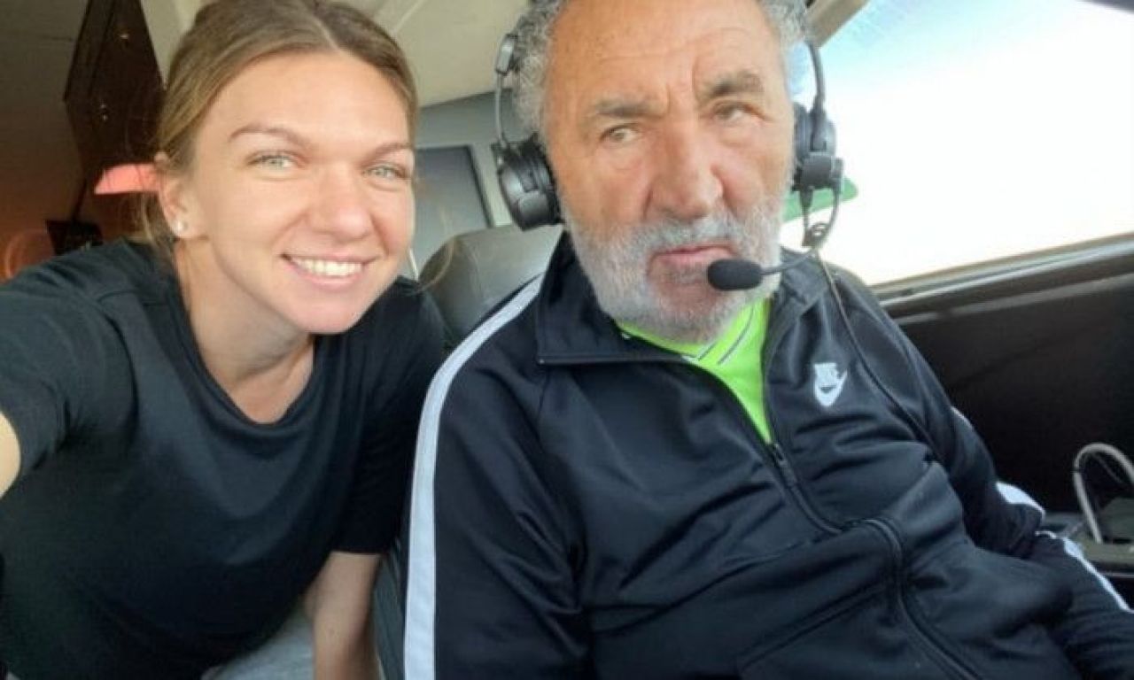 Simona Halep s-a retras de la