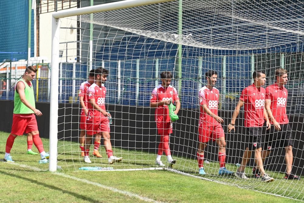 Dinamo se mută de la Clinceni: &rdquo;Nu ne dorim să răm&acirc;nem&rdquo;. Motivul invocat de conducerea &rdquo;c&acirc;inilor&rdquo;