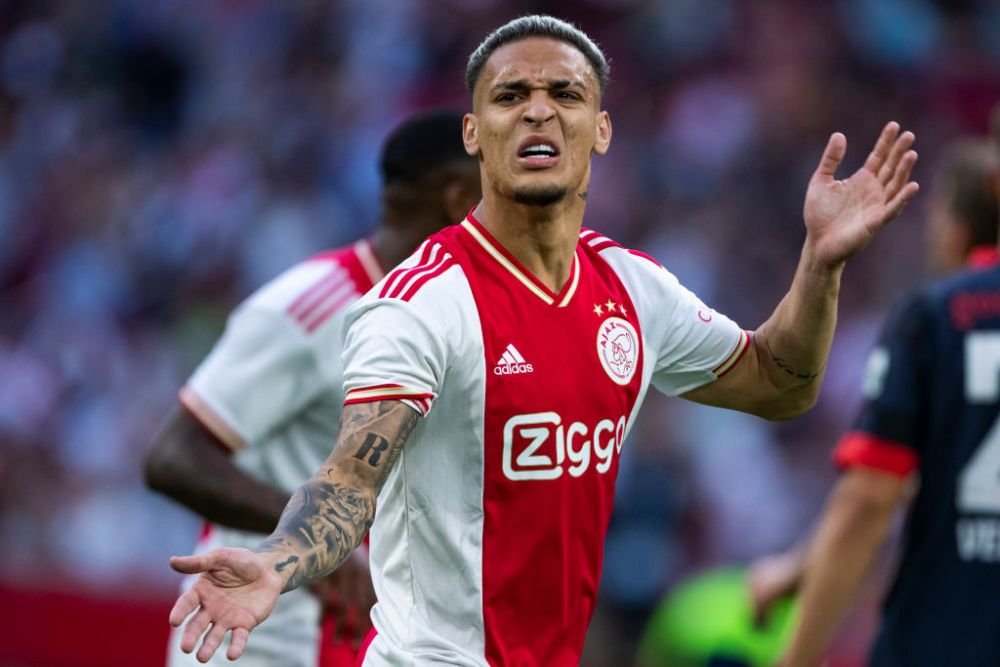 Manchester United a anunțat transferul-gigant de 100 de milioane de euro!_4
