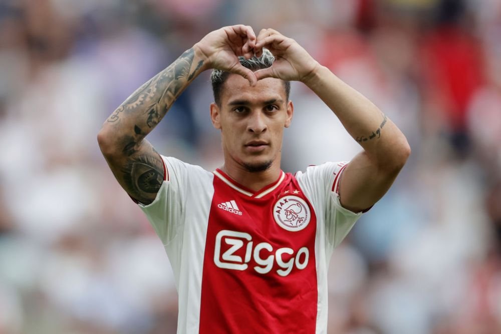 Manchester United a anunțat transferul-gigant de 100 de milioane de euro!_10