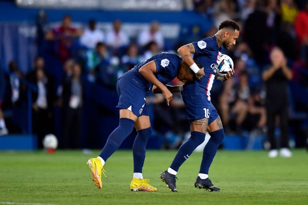 Neymar a bătut penalty-ul lui PSG împotriva lui Monaco, în ciuda faptului că Mbappe a fost desemnat primul executant_3