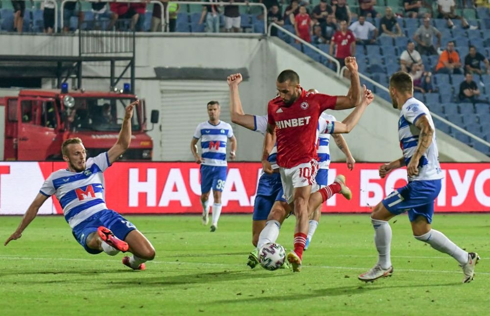 Decizie surprinzătoare! Un fotbalist bulgar poate fi suspendat 4 ani pentru consumul de droguri_2