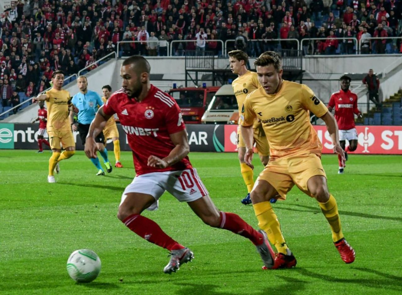 Decizie surprinzătoare! Un fotbalist bulgar poate fi suspendat 4 ani pentru consumul de droguri_4