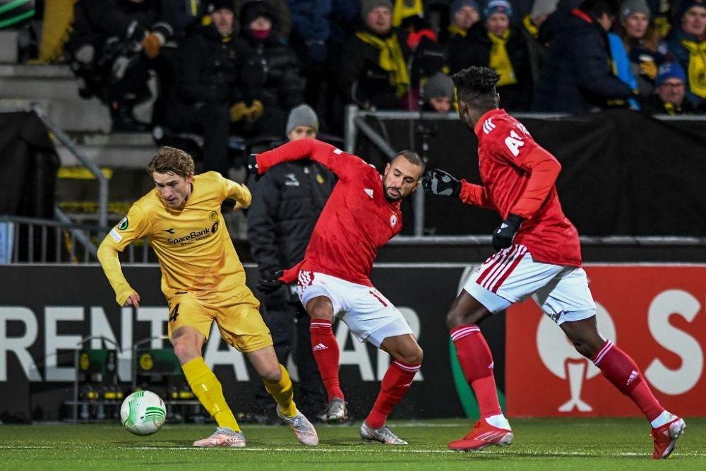 Decizie surprinzătoare! Un fotbalist bulgar poate fi suspendat 4 ani pentru consumul de droguri_9