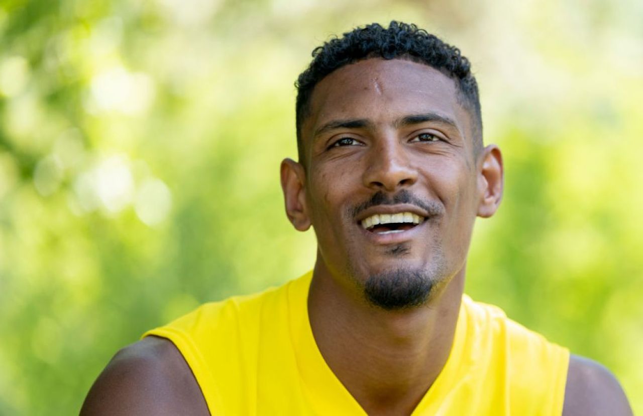 Vești îmbucurătoare de la Haller după depistarea cancerului! Ce a declarat atacantul lui Dortmund_1