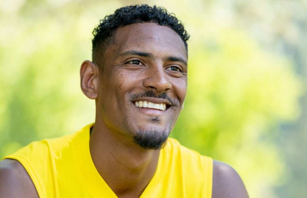 Vești îmbucurătoare de la Haller după depistarea cancerului! Ce a declarat atacantul lui Dortmund_4