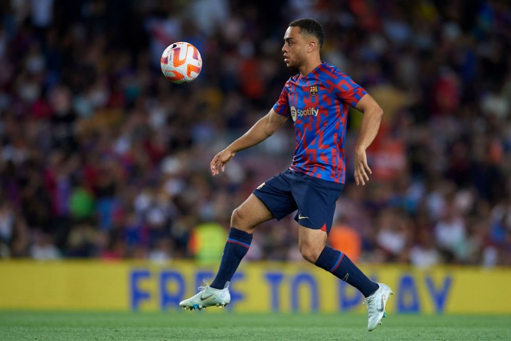 Barcelona vrea să facă un schimb surprinzător cu Manchester United! Cine sunt jucători aflați în tranzacție_2