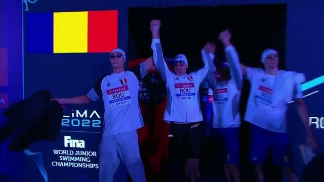 Cu David Popovici în componență, ștafeta României a luat aur la 4x100 m liber, la CM de juniori. Competiția din Peru e LIVE pe VOYO_2