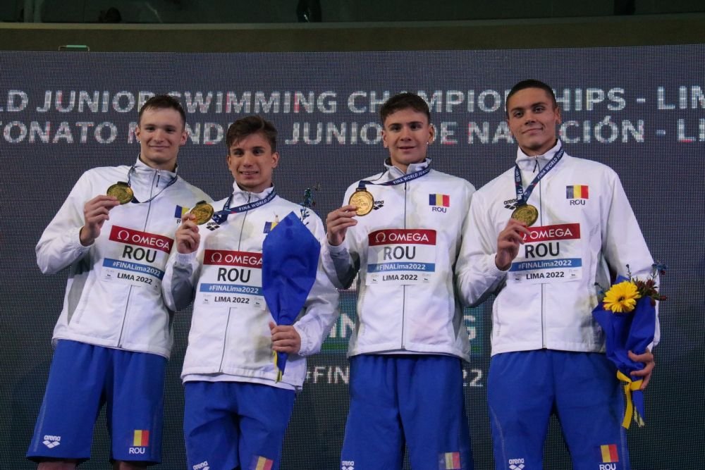 David Popovici, după aurul de la 4x100 m liber: Suntem o ștafetă sudată!