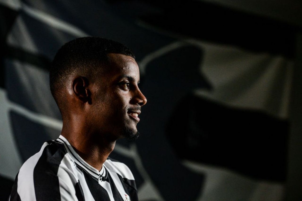 Newcastle, cu 75 de milioane în joc! Cel mai scump transfer din istoria clubului s-ar putea să nu fie înregistrat la timp_1