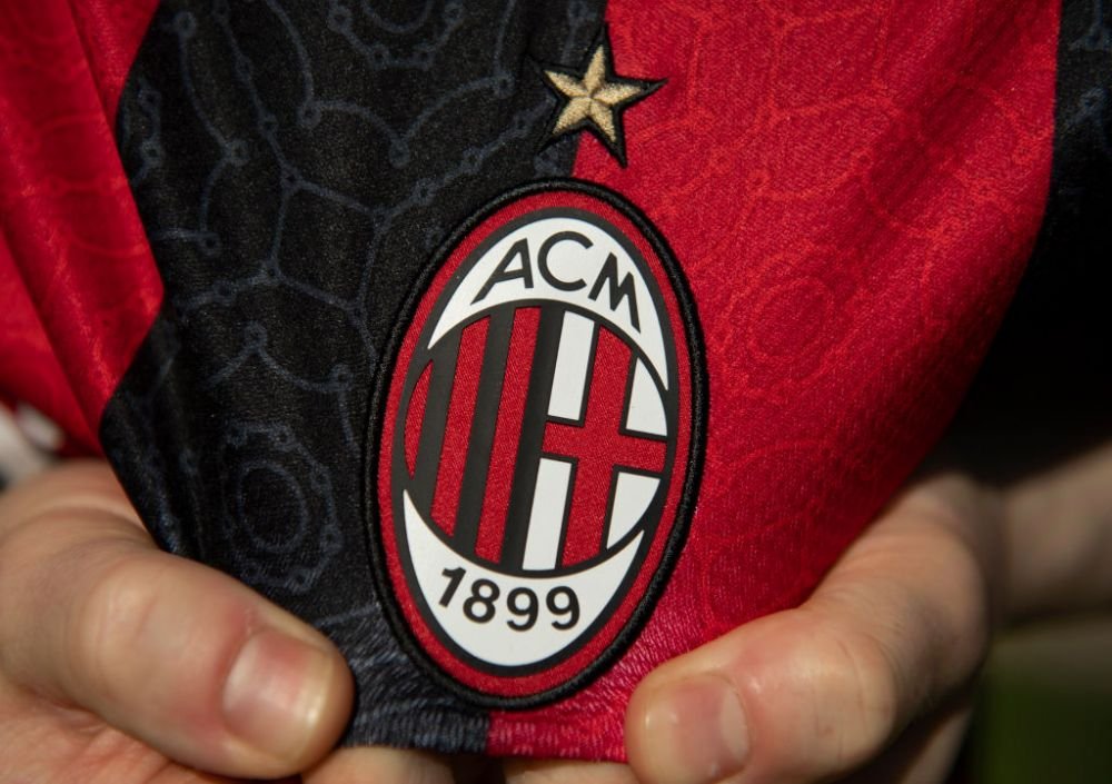 AC Milan are un nou proprietar! Suma fabuloasă plătită pentru campioana Italiei