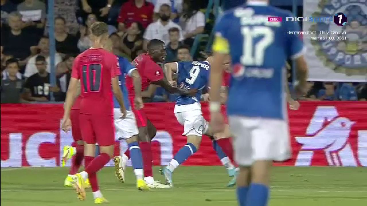 Dawa, o nouă greșeală! Fundașul FCSB a comis penalty-ul din care Farul a deschis scorul_4
