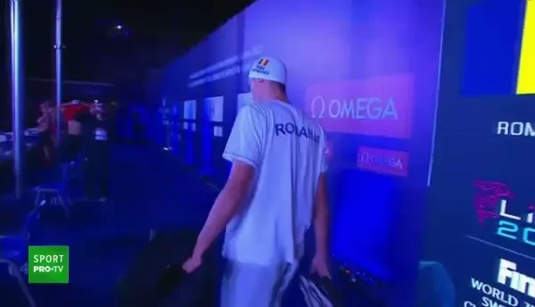 David Popovici, aur &icirc;n cursa de 200 m liber (CM juniori, Lima)