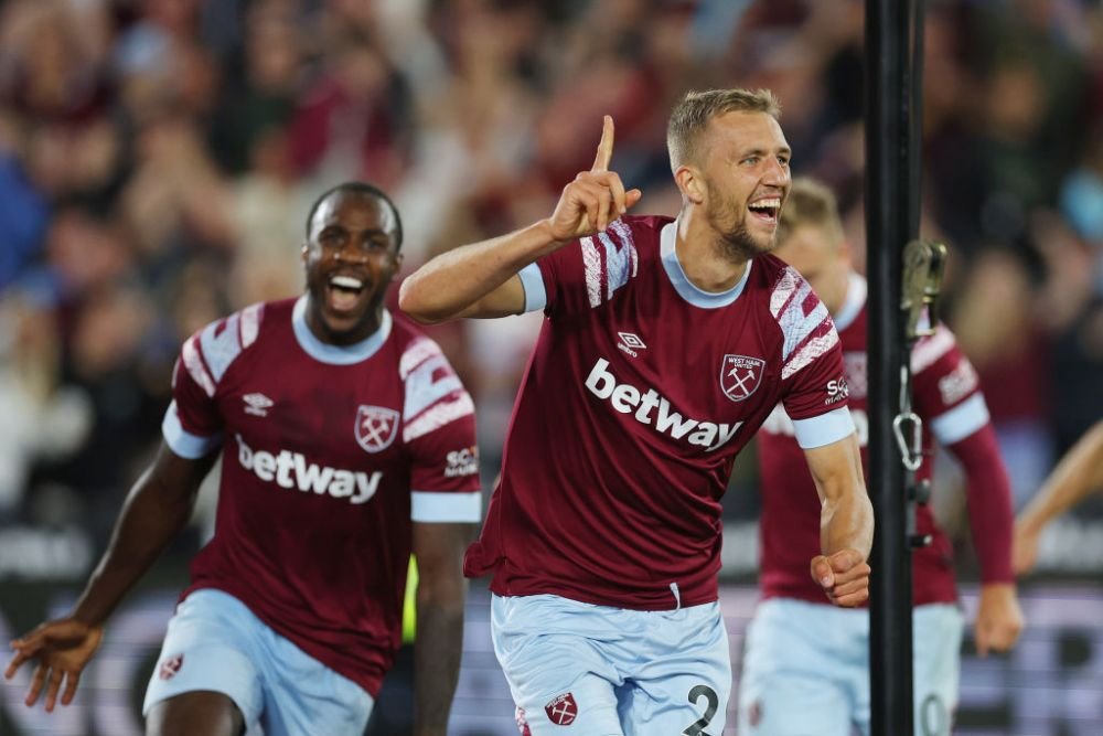 În timp ce FCSB a pierdut la Constanța, West Ham a remizat cu una dintre cele mai bune echipe din Premier League_9