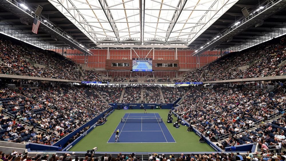New York, orașul care nu tace niciodată. Jucătorii se plâng la US Open de miros de iarbă, trenuri, sirene, spectatori vorbăreți_5