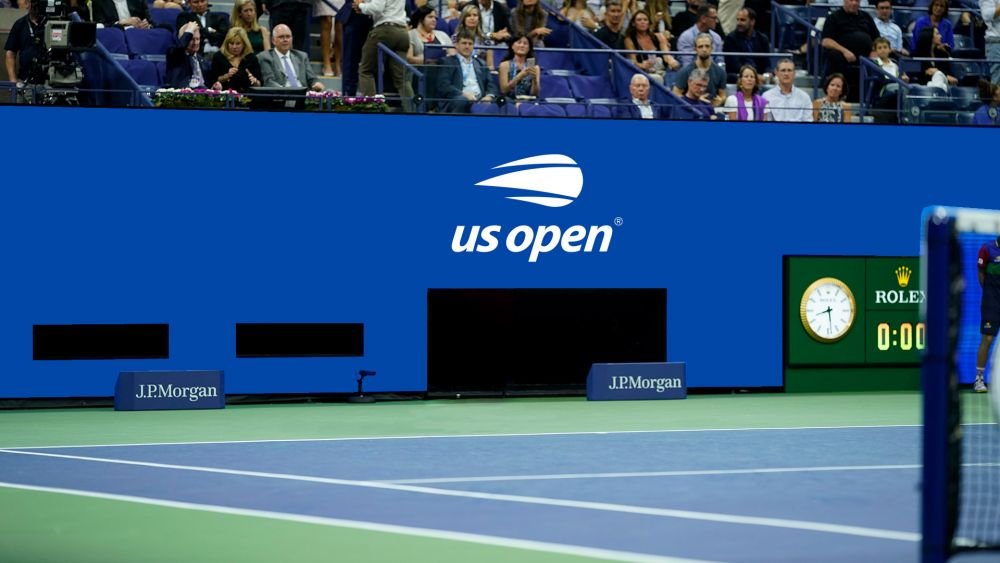 New York, orașul care nu tace niciodată. Jucătorii se plâng la US Open de miros de iarbă, trenuri, sirene, spectatori vorbăreți_10