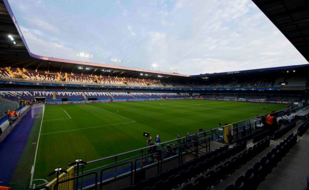 Colecția impresionantă de stadioane pe care vor juca FCSB și CFR Cluj în Conference League_1