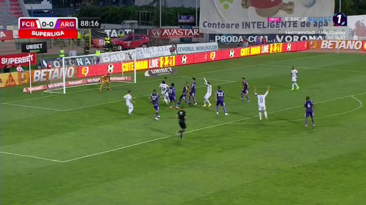 Marius Avram face lumină. Motivul pentru care nu s-a dat penalty în Botoșani - Argeș _4