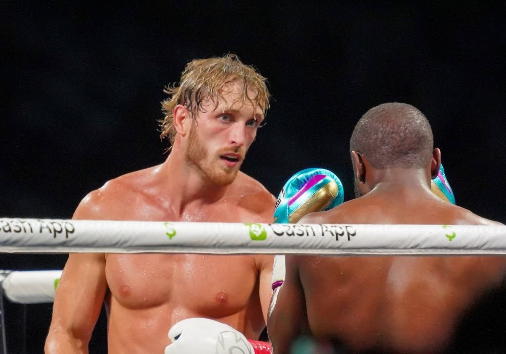 Boxerul YouTuber care nu a câștigat niciun meci în ring, dar s-a duelat cu Floyd Mayweather: „Sunt numărul unu! Dacă nu o cred eu, atunci cine?”_4