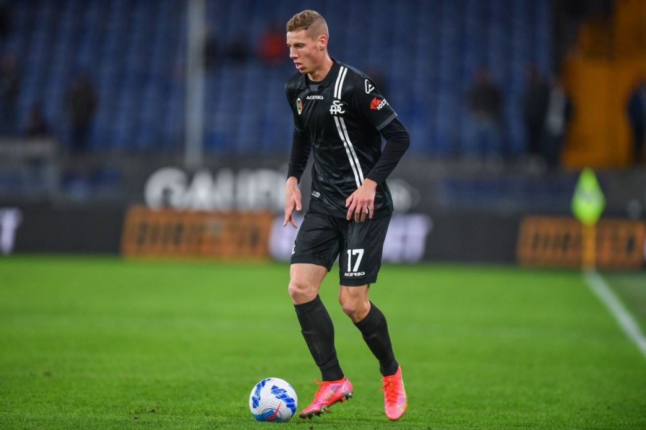 Podgoreanu, românul din Serie A dorit de CFR Cluj și comparat cu Dzeko, s-a transferat la o echipă din grupele Champions League!_12