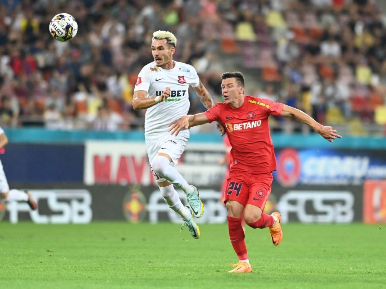 A plecat de la FCSB după doar 62 de minute! Unde a fost surprins Vadim Rață_8